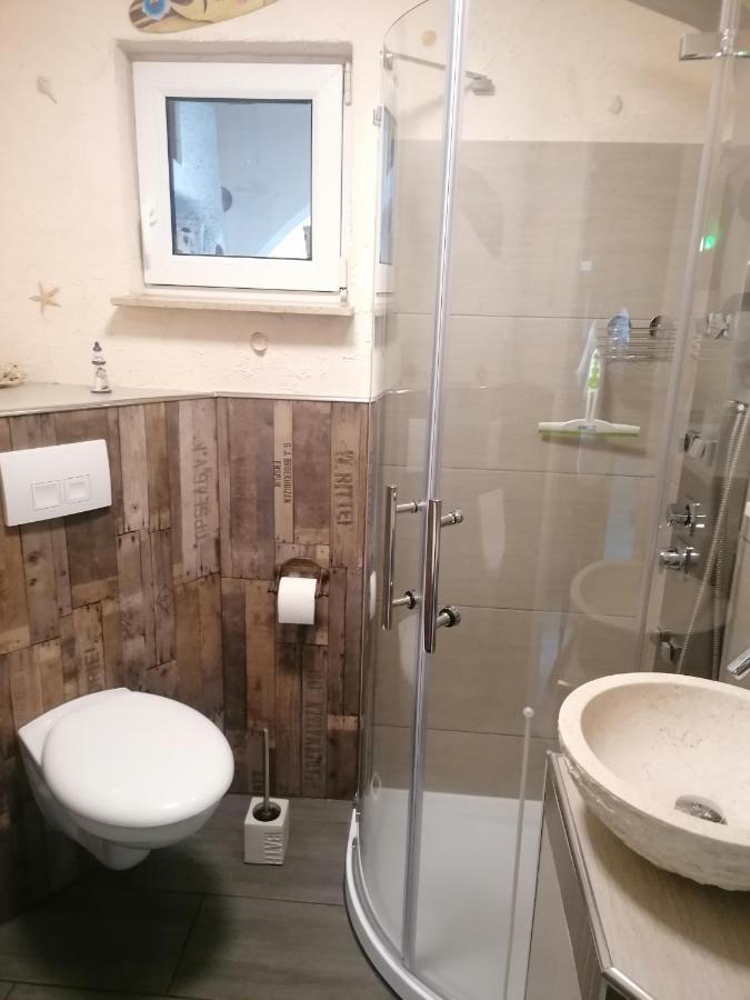 Tinas Ferienwohnung Hohendodeleben Exterior foto